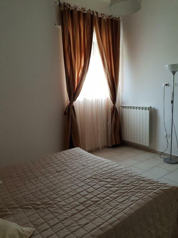 פאולה Grazioso Appartamento Vacanze The Lighthouse מראה חיצוני תמונה